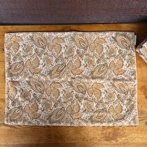 Pottery Barn Autumn Paisley Print Velvet Placemats (6) RETIRED pattern